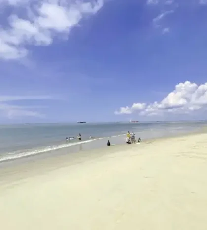 Kemala Beach in Balikpapan An Exotic Destination with White Sands and Crystal-Clear Waters