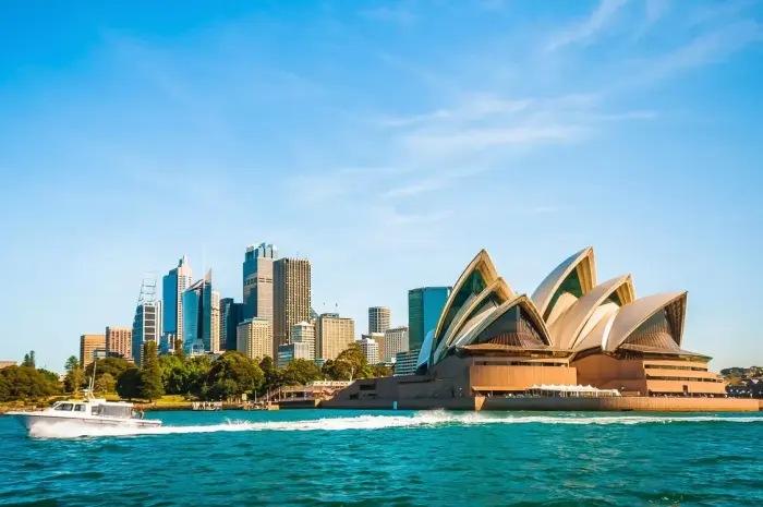 Tourist Attractions in Australia That Offer Spectacular Natural Beauty