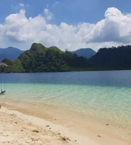 Pasumpahan Island